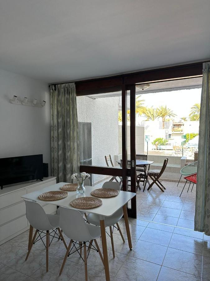 Pool View Apartment Primavera Arona  Exterior photo