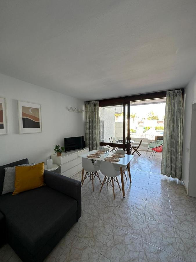 Pool View Apartment Primavera Arona  Exterior photo